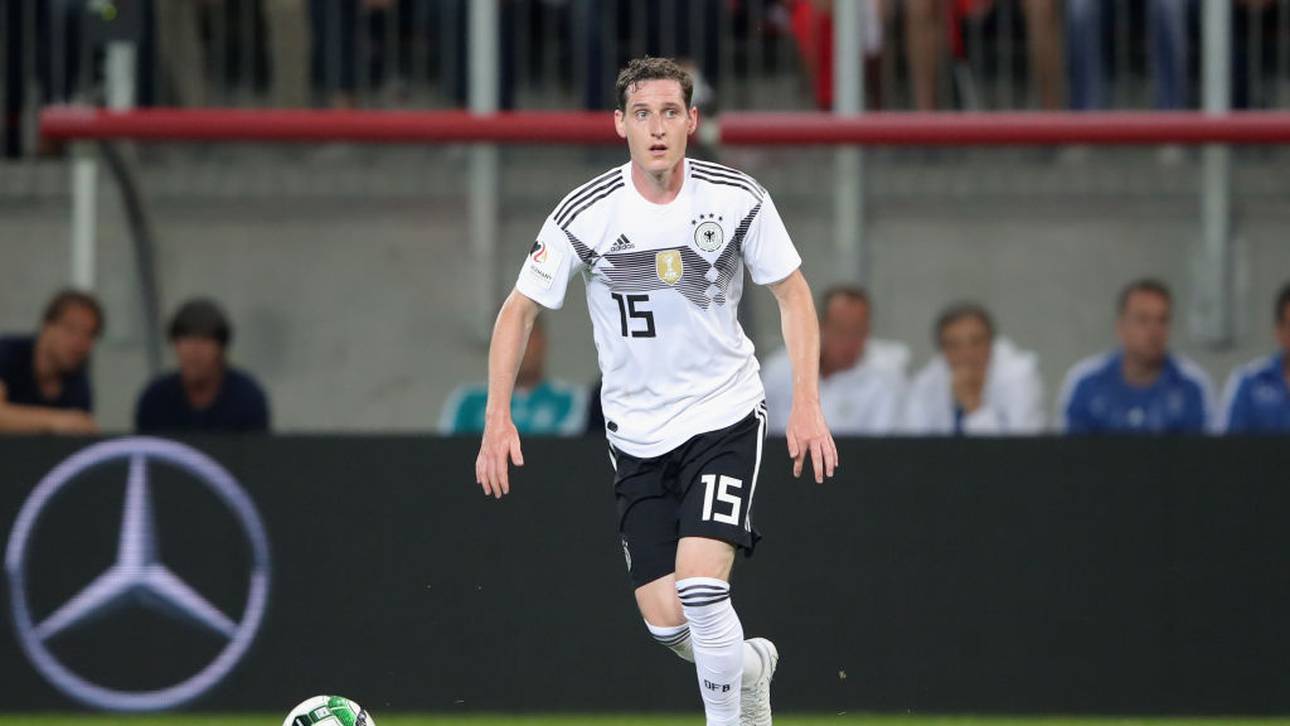 Löw nominiert zwei Spieler nach