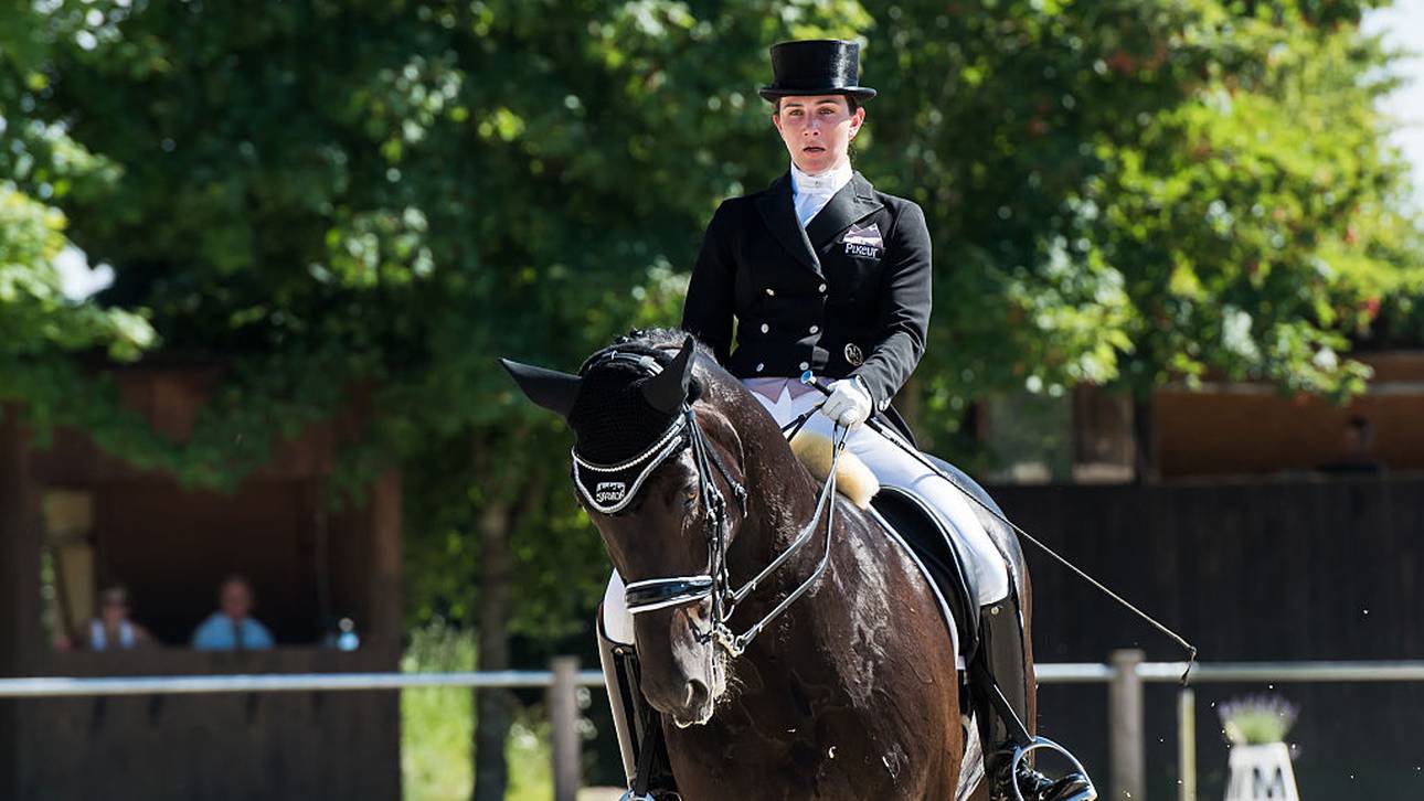 Dressur: Lisa Müller befördert