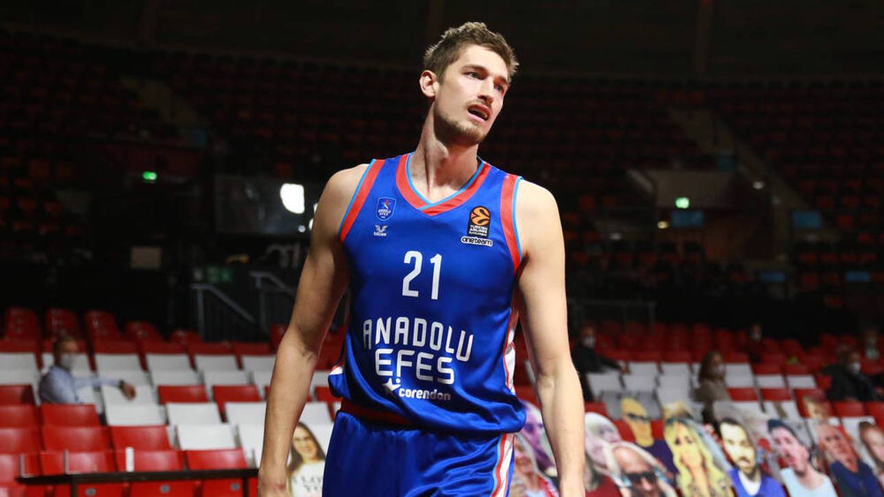 Pleiß spricht über Zeit in der NBA