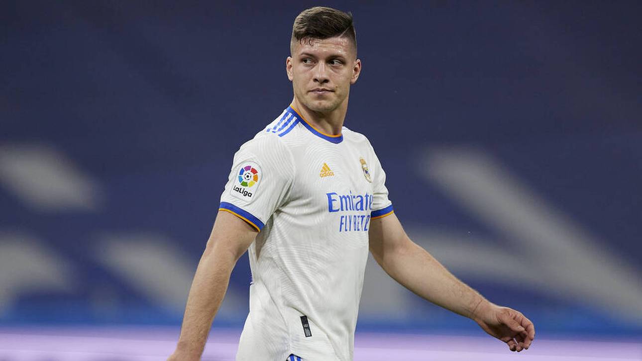 Jovic-Vater teilt gegen Kritiker aus