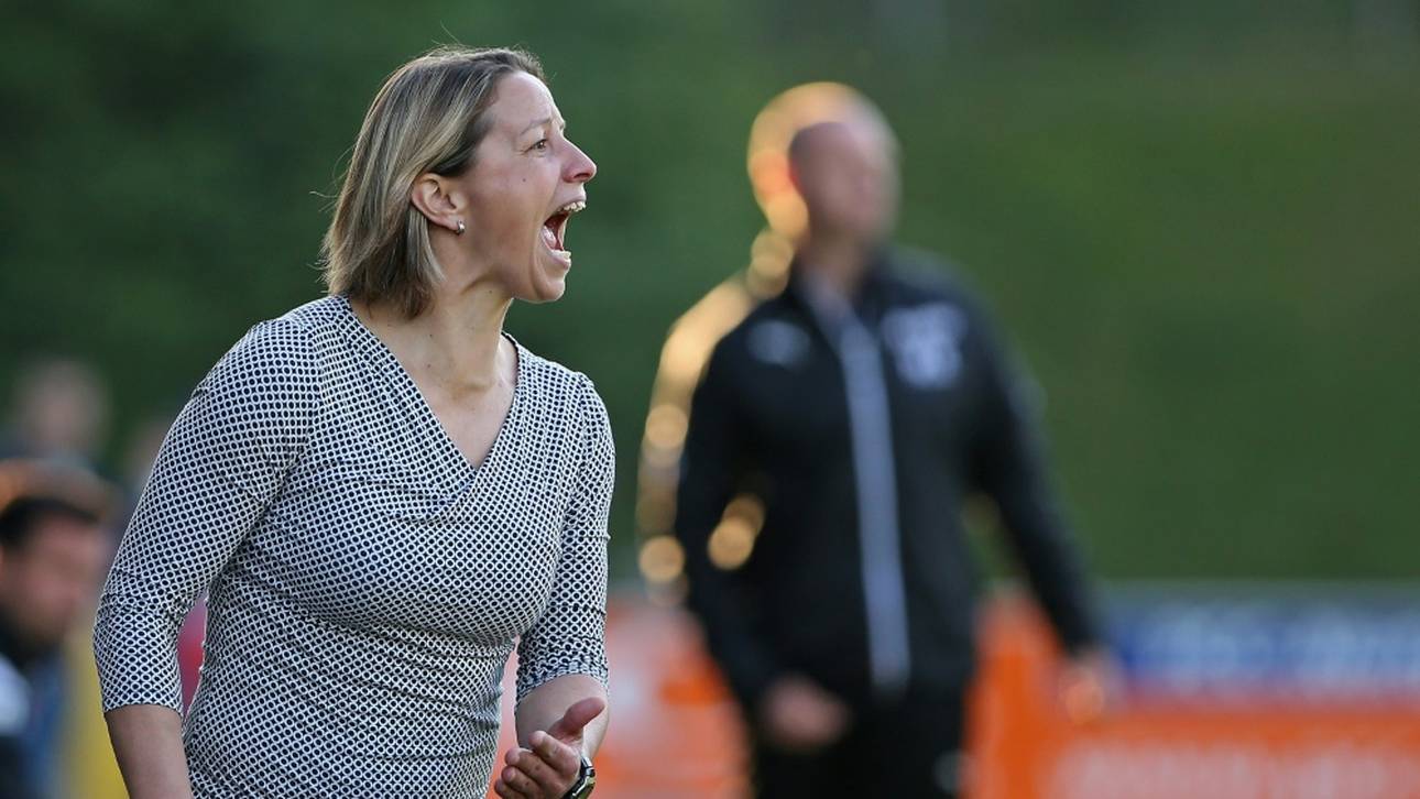 Grings bleibt Cheftrainerin in Zürich