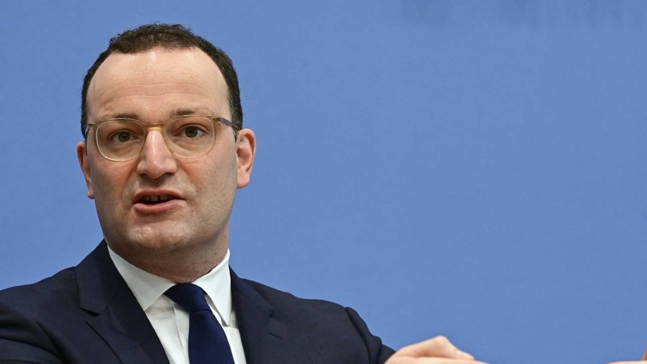 Spahn für 2G-Plus – auch in Stadien