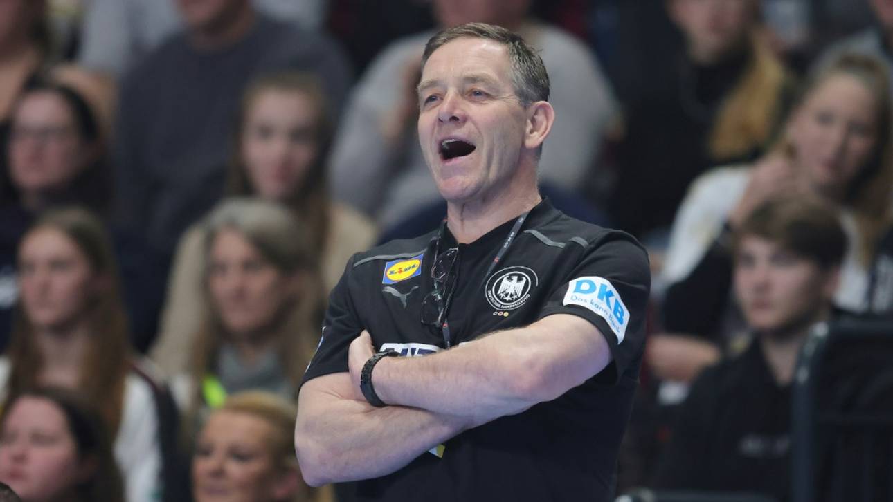 „Spielt, was ihr wollt“: Gislason-Auszeit sorgt für Lacher