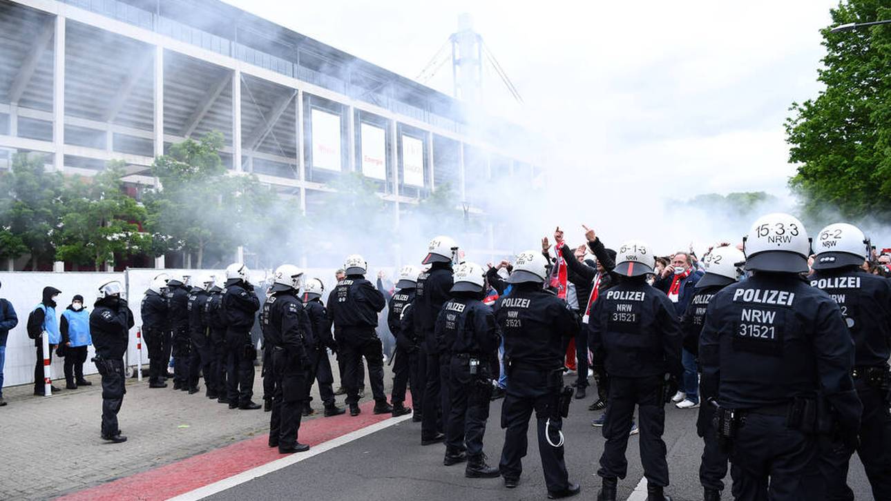 Kölner Fans attackieren Polizei