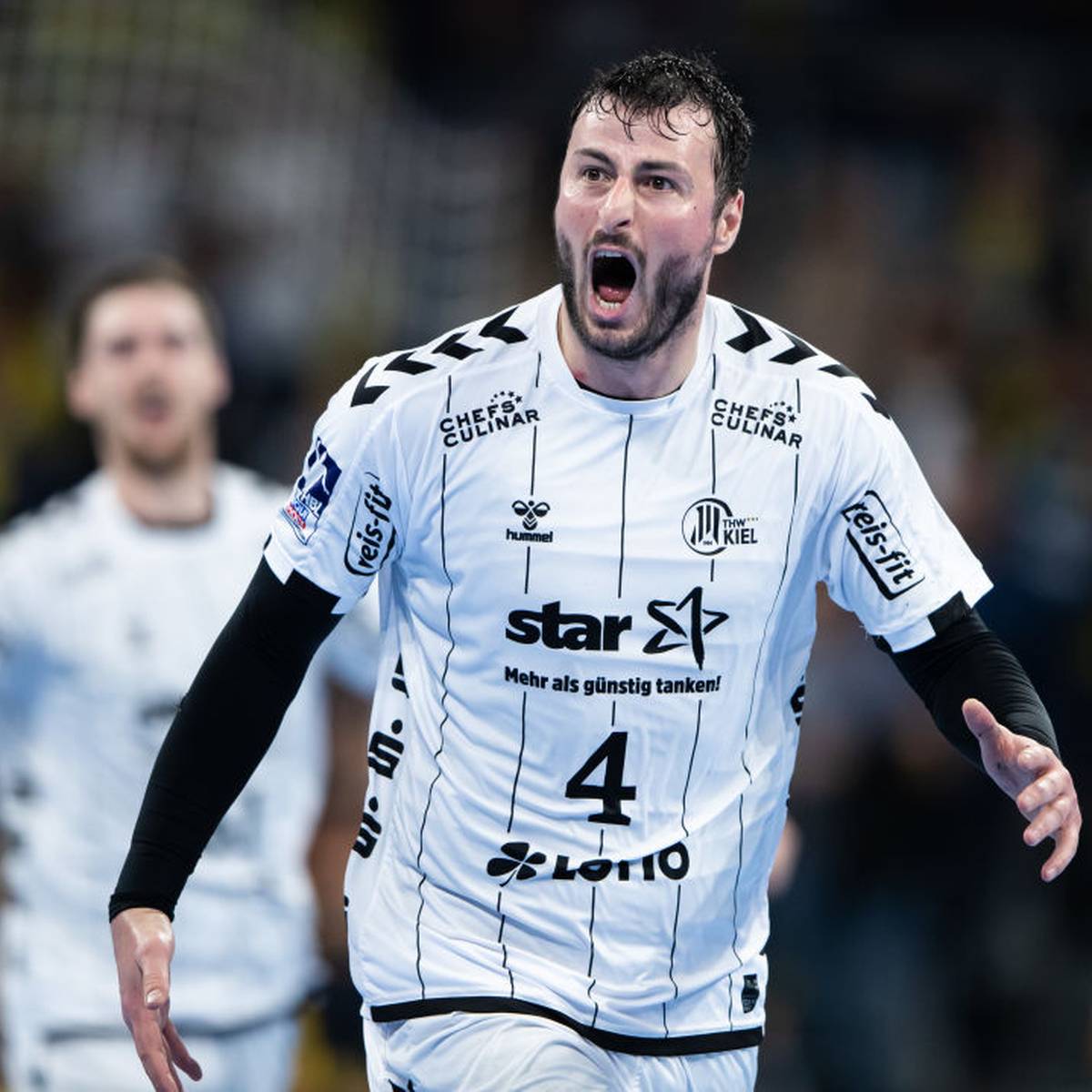 Handball Bundesliga Mit Sg Flensburg Handewitt Hannover Burgdorf