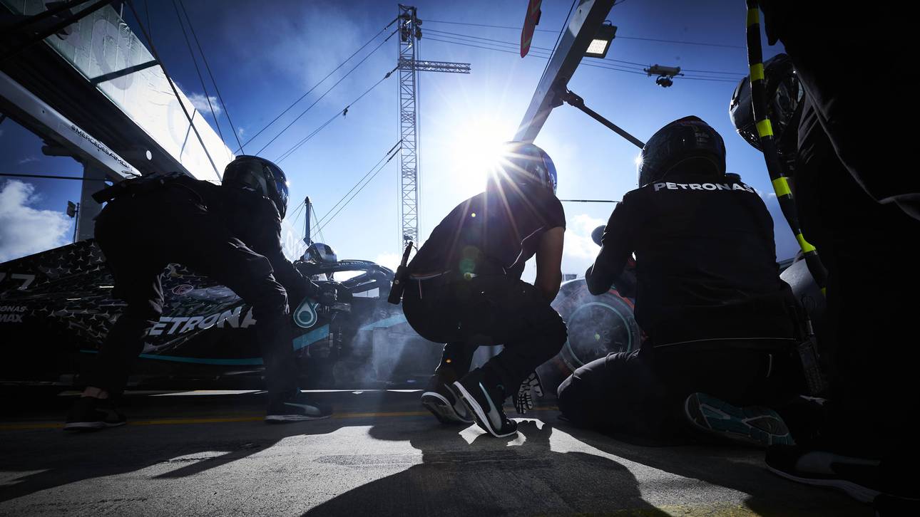 Schlägt Stunde des Schattenmannes?