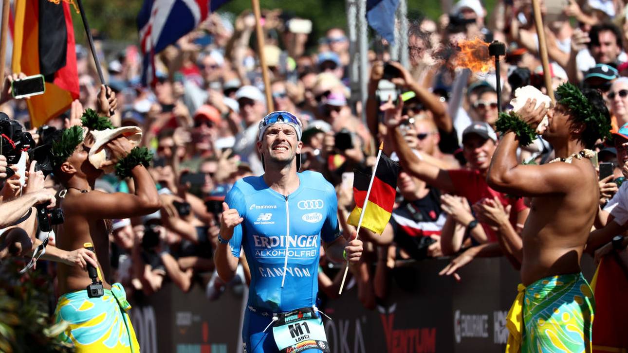 Hawaii 2018: Patrick Lange beim Zieleinlauf in Kona