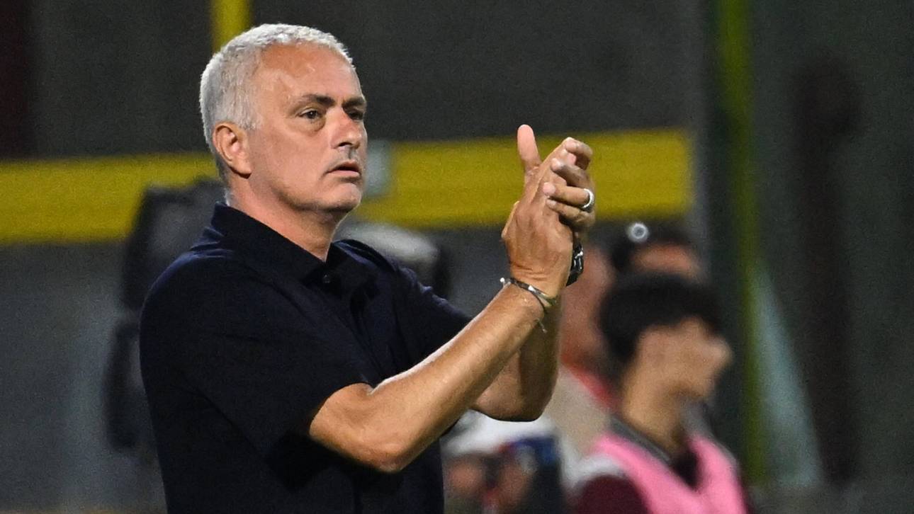 Santos vor Aus: Kommt Mourinho?