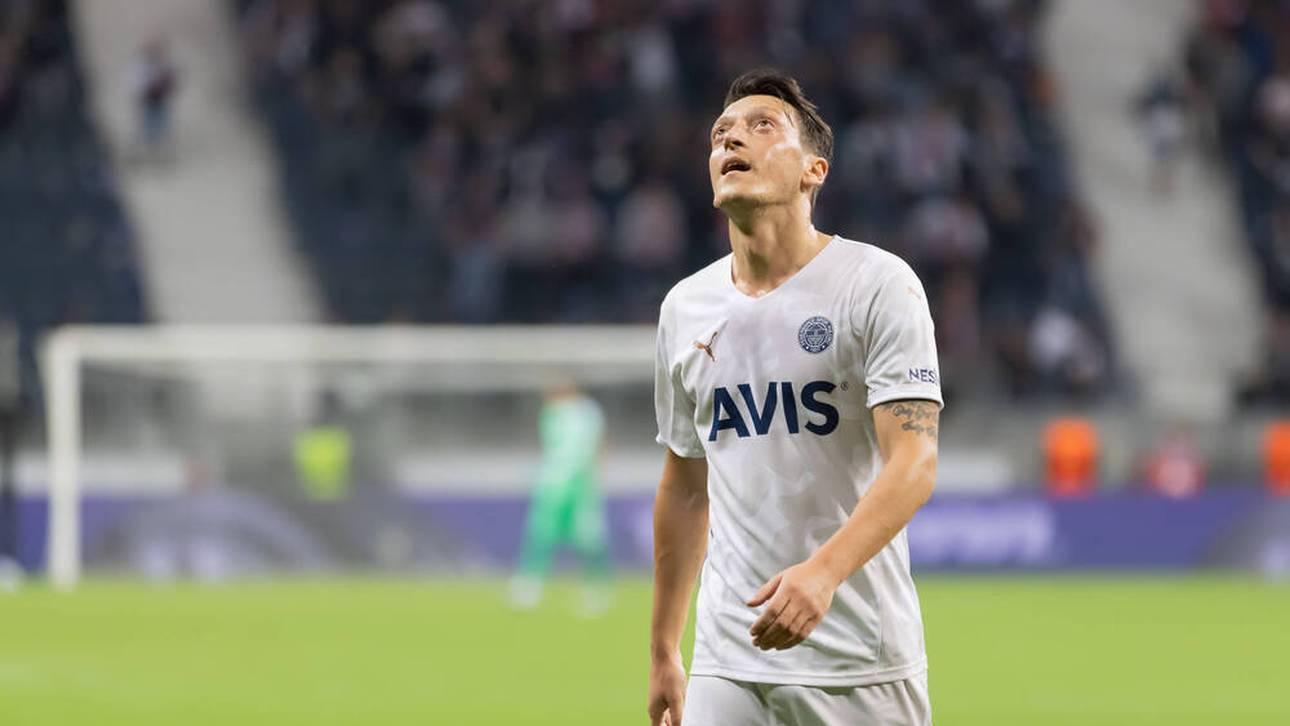 Irre Transfer-Panne von Özil-Klub