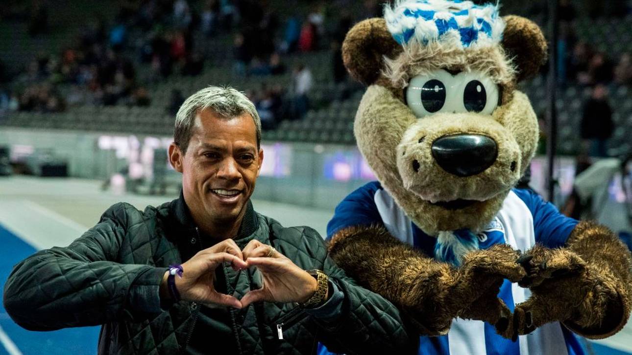 Mit 44! Marcelinho macht weiter