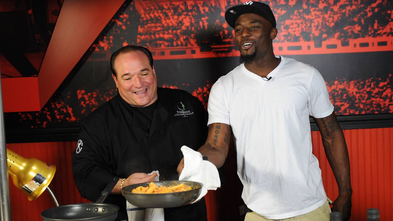 Starkoch Stefano Tedeschi (l.) flog bei Antonio Brown raus