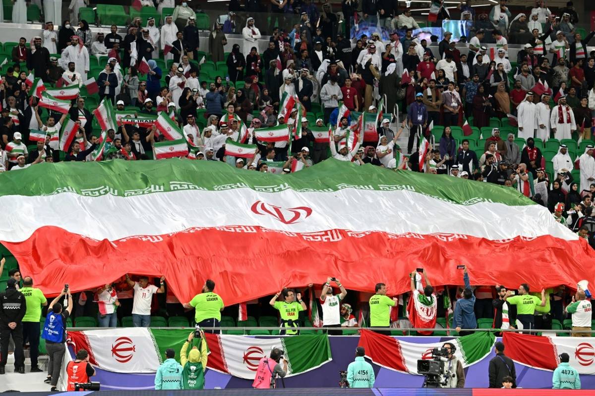 Frauen-Novum in Irans Fußball