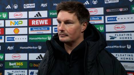 HSV-Trainer Merlin Polzin lobt nach dem Punktgewinn gegen den FC Bayern München neben seinen Spielern vor allem auch sein Trainerteam und den erfolgreichen Matchplan.