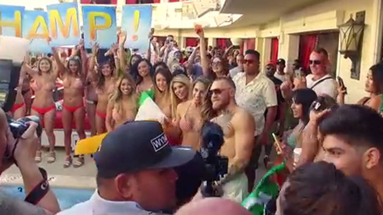 McGregor schmeißt heiße Pool-Party