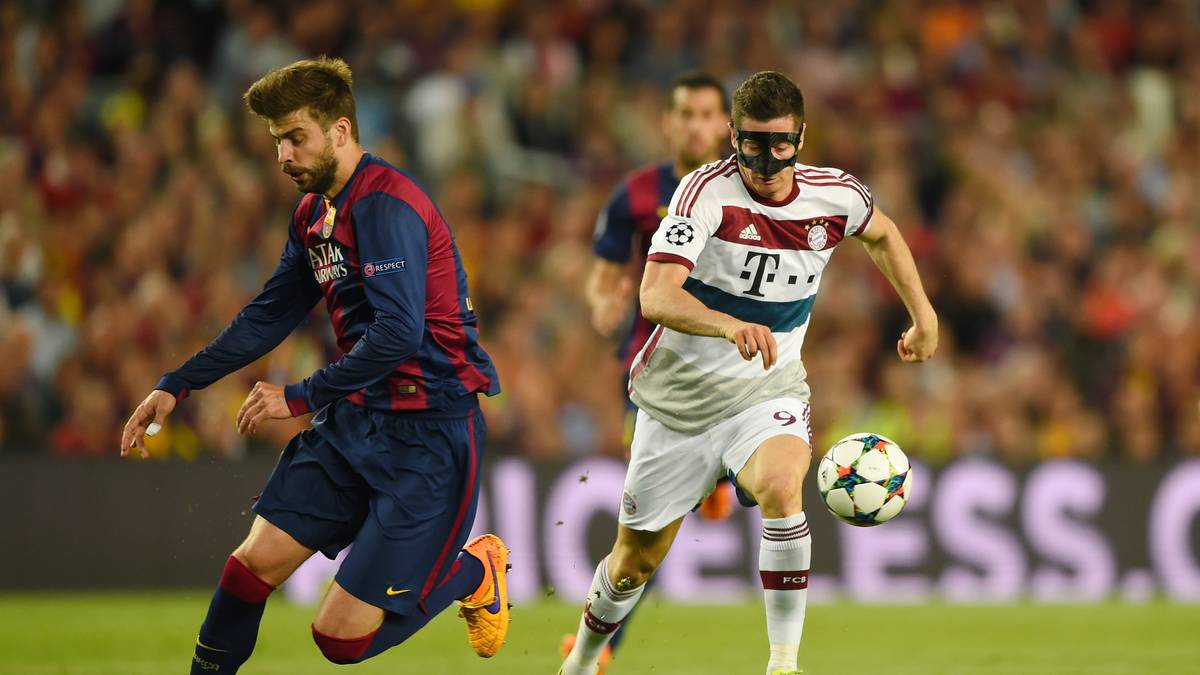Gerard Pique: Der Innenverteidiger spielte gewohnt souverän und hatte Maskenmann Robert Lewandowski sicher im Griff. SPORT1-Note: 2,5  