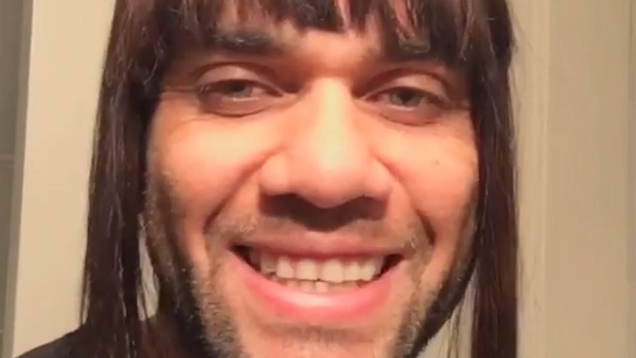 Dani Alves sucht Trost als Frau