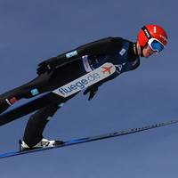 Skispringen: Leyhe zur Halbzeit Zweiter - Kraft führt