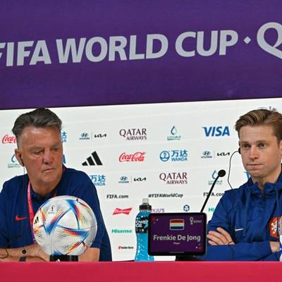 Trotz des jüngsten Dämpfers hat der niederländische Nationaltrainer Louis van Gaal die großen Ambitionen der Elftal bei der WM in Katar unterstrichen.
