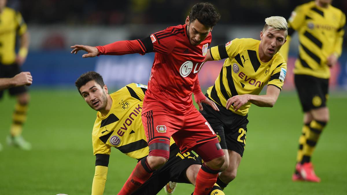 Bayer 04 Leverkusen v Borussia Dortmund - Bundesliga