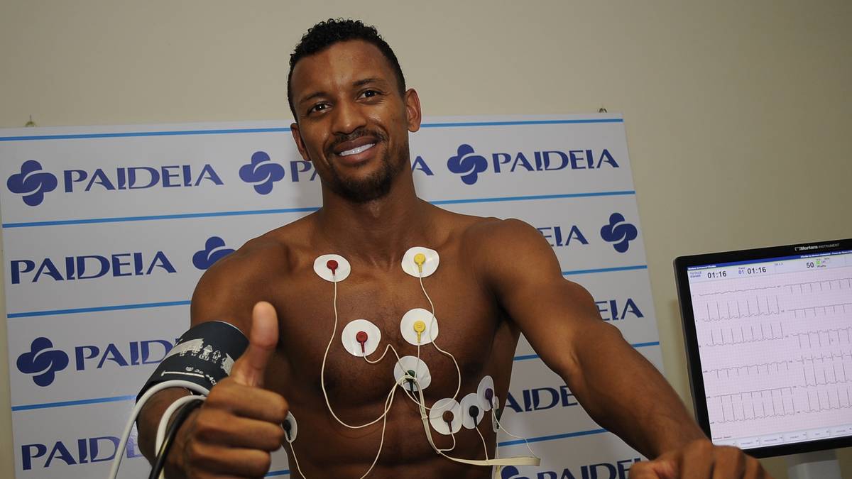 NANI (Lazio Rom): Lazio sichert sich leihweise den portugiesischen Europameister Nani. Der 30-Jährige trifft kurz vor Transfermarkt-Schluss zum Medizincheck in Rom ein