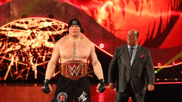 Brock Lesnar (l.) und Paul Heyman bleiben WWE nach WrestleMania 34 treu
