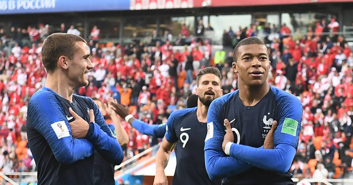 Mbappe Jubel Frankreich Star Mbappé Erklärt Seine Jubelpose Dabei Verriet Kylian Mbappe