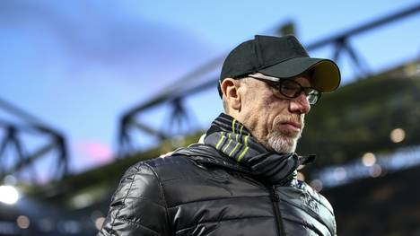 Peter Stöger hat bei Borussia Dortmund einen Vertrag bis zum Saisonende