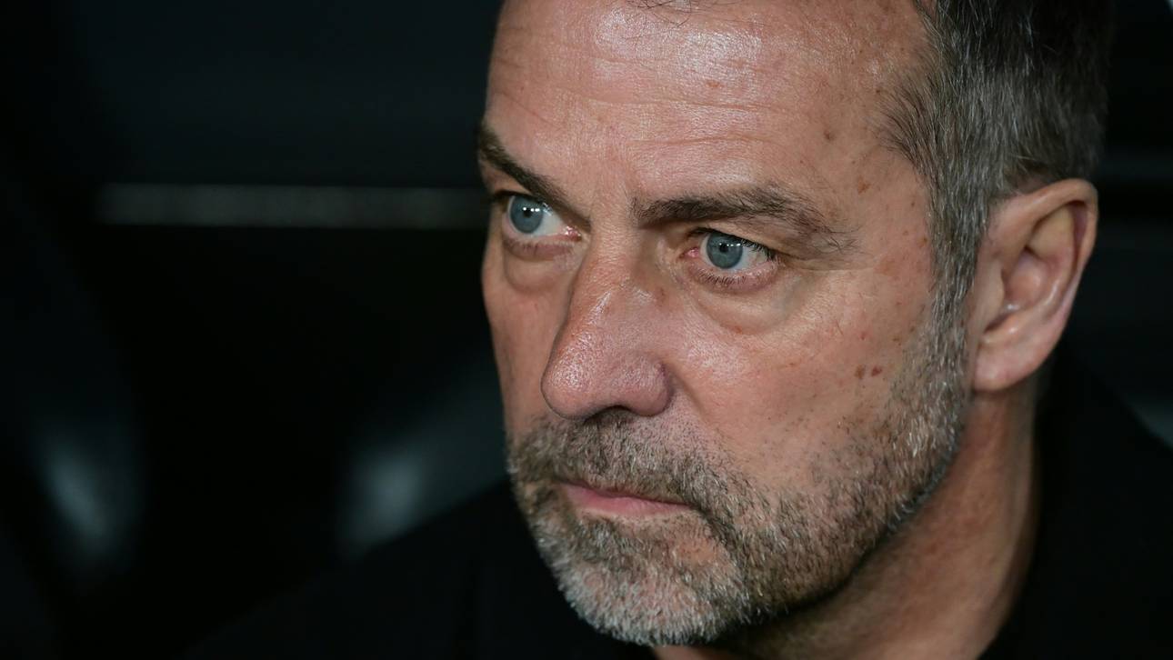 Flick schimpft nach Sieg