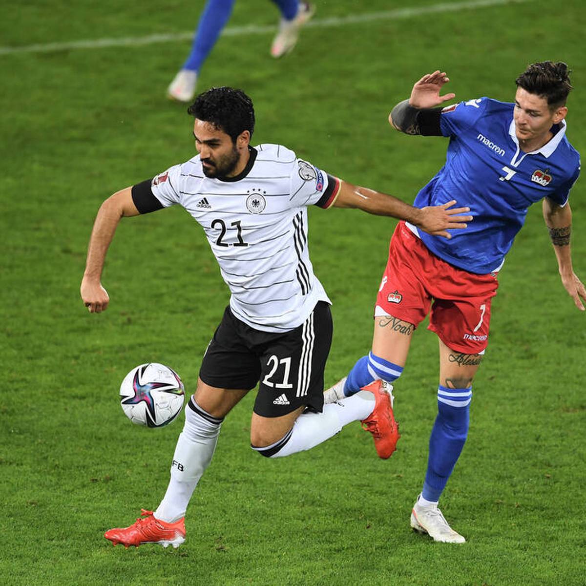 Wm Qualifikation Liechtenstein Deutschland 0 2 Werner Und Sane Treffen Bei Flick Debut