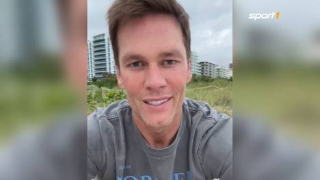 Viele haben es nach seinem ersten Rückzieher gar nicht für möglich gehalten, nun ist es doch passiert: Tom Brady verkündet offiziell seinen Rücktritt vom Football!