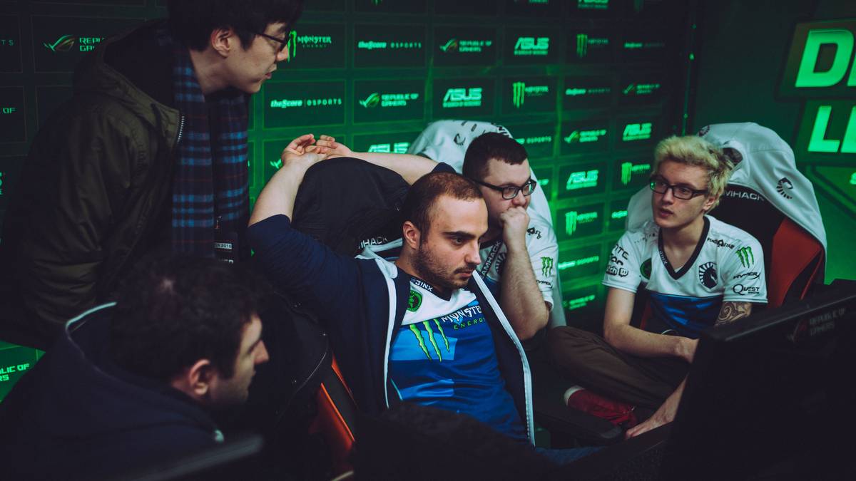 ...bei der StarLadder mussten sie sich nur Team Liquid um den deutschen Spieler KuroKy geschlagen geben. Die DAC hingegen liefen nicht wie erwartet: In Runde 1 war Schluss. Damit sinken sie auch im Ranking ab