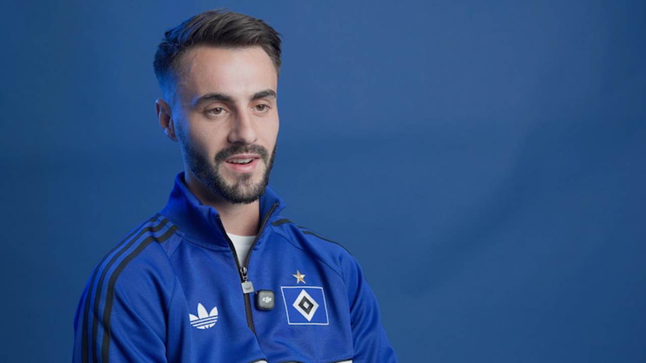 Transfer-Coup! Er startet direkt mit einer Liebeserklärung