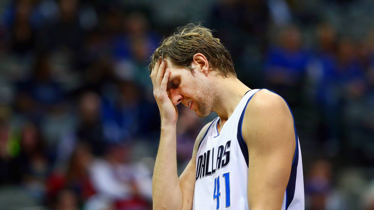Pleite: Nowitzki attackiert Schiris