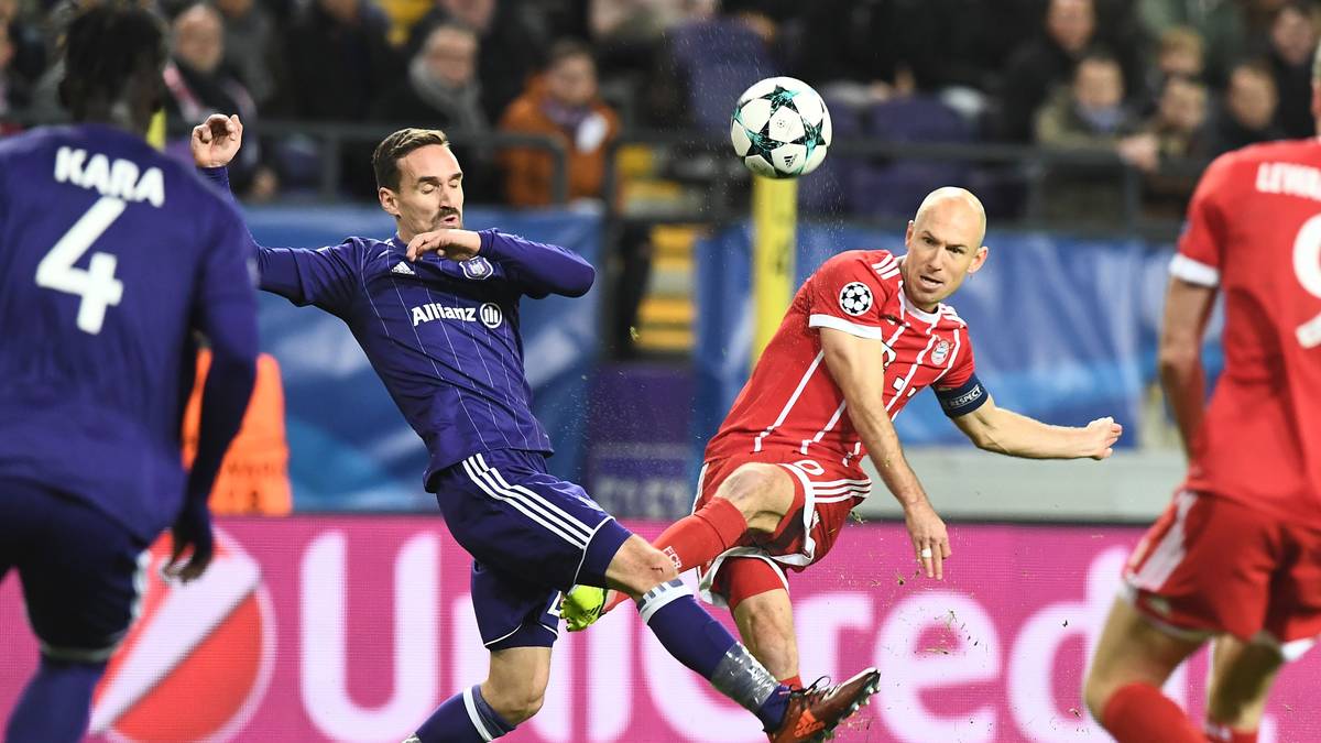 ARJEN ROBBEN (bis 48.): Unauffällige Partie des Kapitäns, der in der Offensive über weite Strecken abgemeldet war. Musste kurz nach der Pause wegen einer Muskelverletzung ausgewechselt werden. SPORT1-Note: 4,5