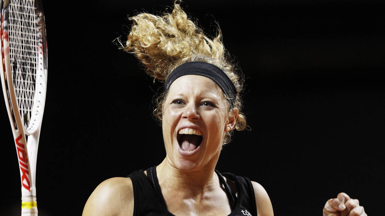 Siegemund souverän ins Achtelfinale