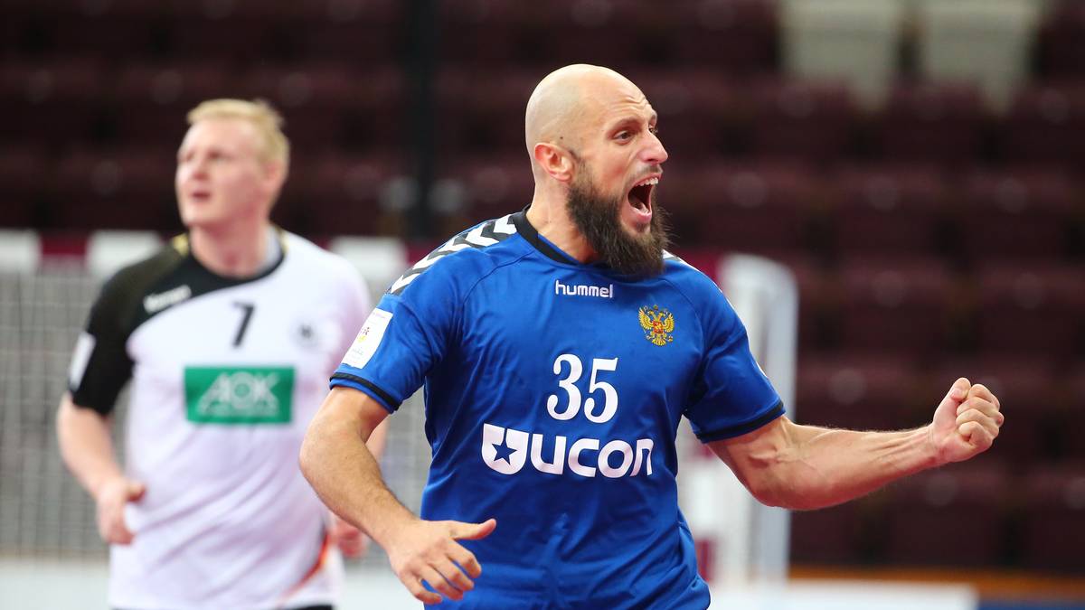 Für Konstantin Igropulo ist es ein besonderes Spiel. Der Rückraumspieler läuft seit 2012 für die Füchse Berlin auf. Jubeln tut er aber trotzdem