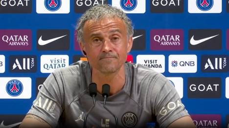 PSG-Trainer Luis Enrique wird auf einer Pressekonferenz zur Situation des FC Barcelona und dessen Trainer Xavi befragt. Die Antwort verblüfft. 