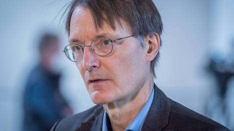 Karl Lauterbach ist SPD-Gesundheitsexperte und studierter Epidemiologe