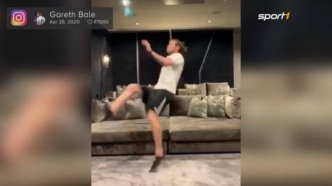 Die fußballfreie zeit nutzt Gareth Bale für ein bisschen Training im Wohnzimmer. Dabei packt der Real-Star tief in die Trickkiste und stellt seinen legendärer Champions-League-Treffer im Finale gegen Liverpool nach. 