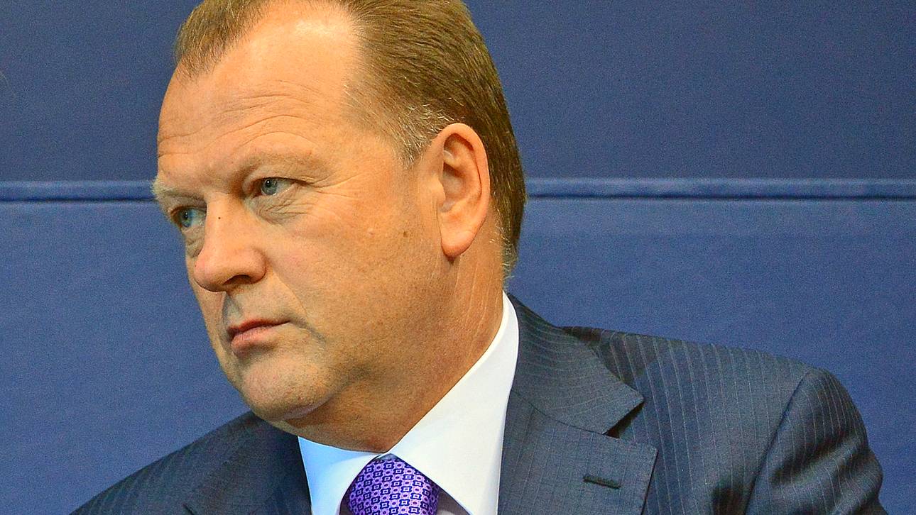 Bach-Gegner Vizer tritt zurück