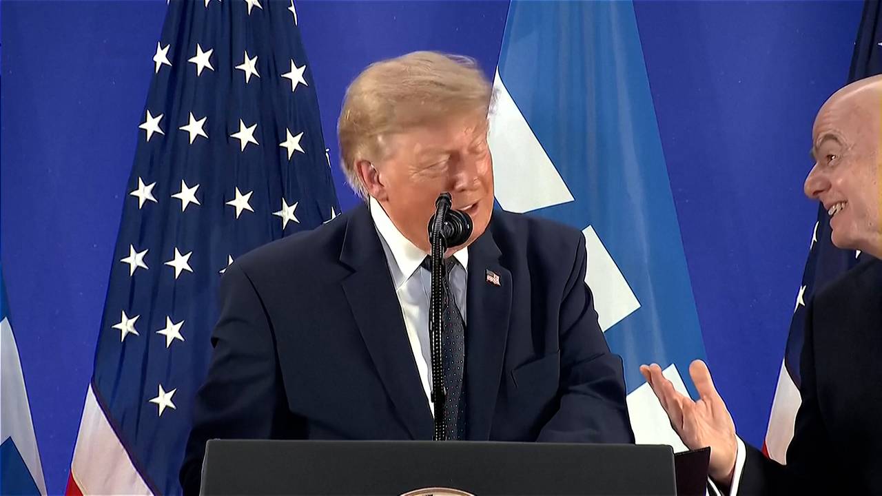 Achten Sie bei diesem Trump-Auftritt mal auf Infantino