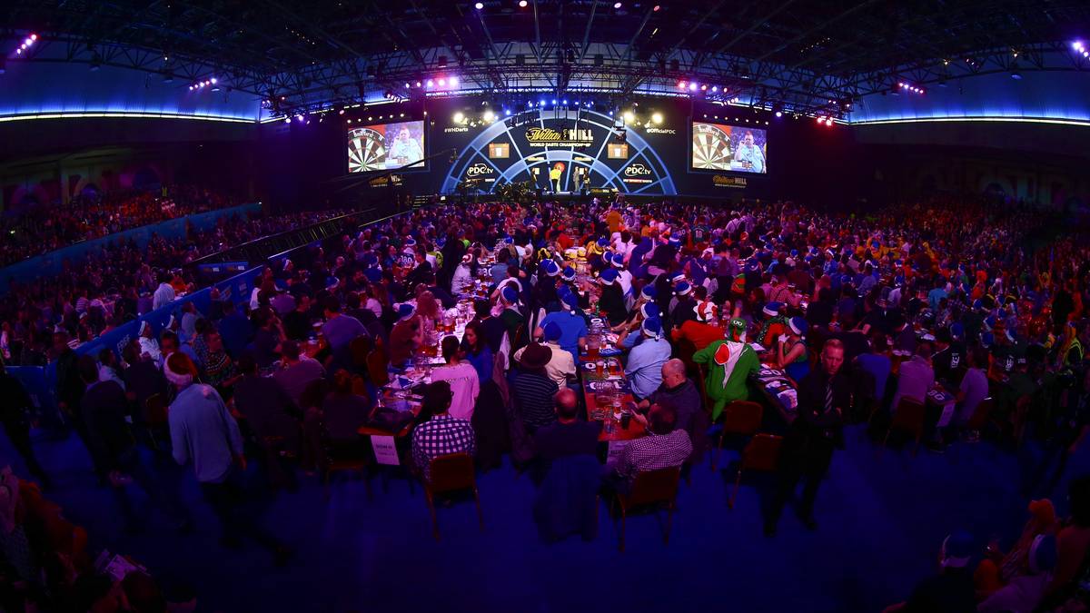 Die Fans kommen voll auf ihre Kosten: Unglaublich viele hohe Scores, dazu Wendungen und Highfinishes. Eben alles, was das Darts-Herz begehrt. Funfact: Am häufigsten wird übrigens "Oh, wie ist das schön!" und "Ohne Deutschland wär' hier gar nichts los" gesungen