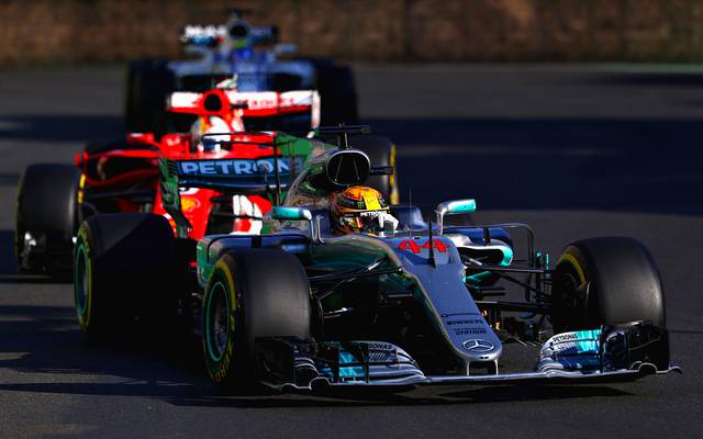 Formel 1 Heute In Baku Mit Sebastian Vettel Lewis Hamilton Live Im Tv Stream Ticker