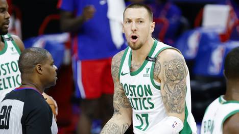 Daniel Theis verliert mit den Celtics bei den 76ers