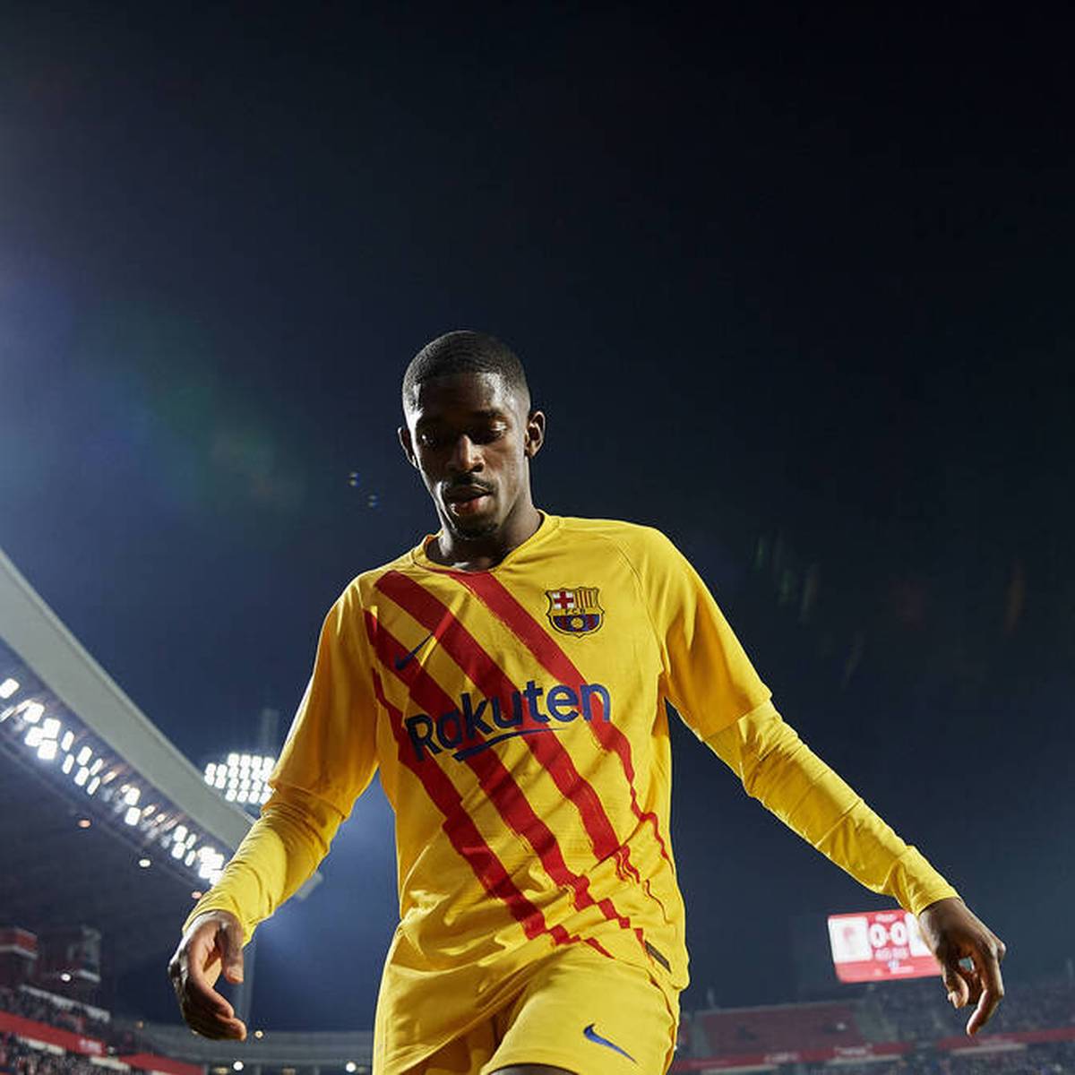 Der Vertrag von Ousmane Dembélé beim FC Barcelona läuft im kommenden Sommer aus. Die Vertragsverhandlungen scheinen sich zu einer Schlammschlacht zu entwickeln.