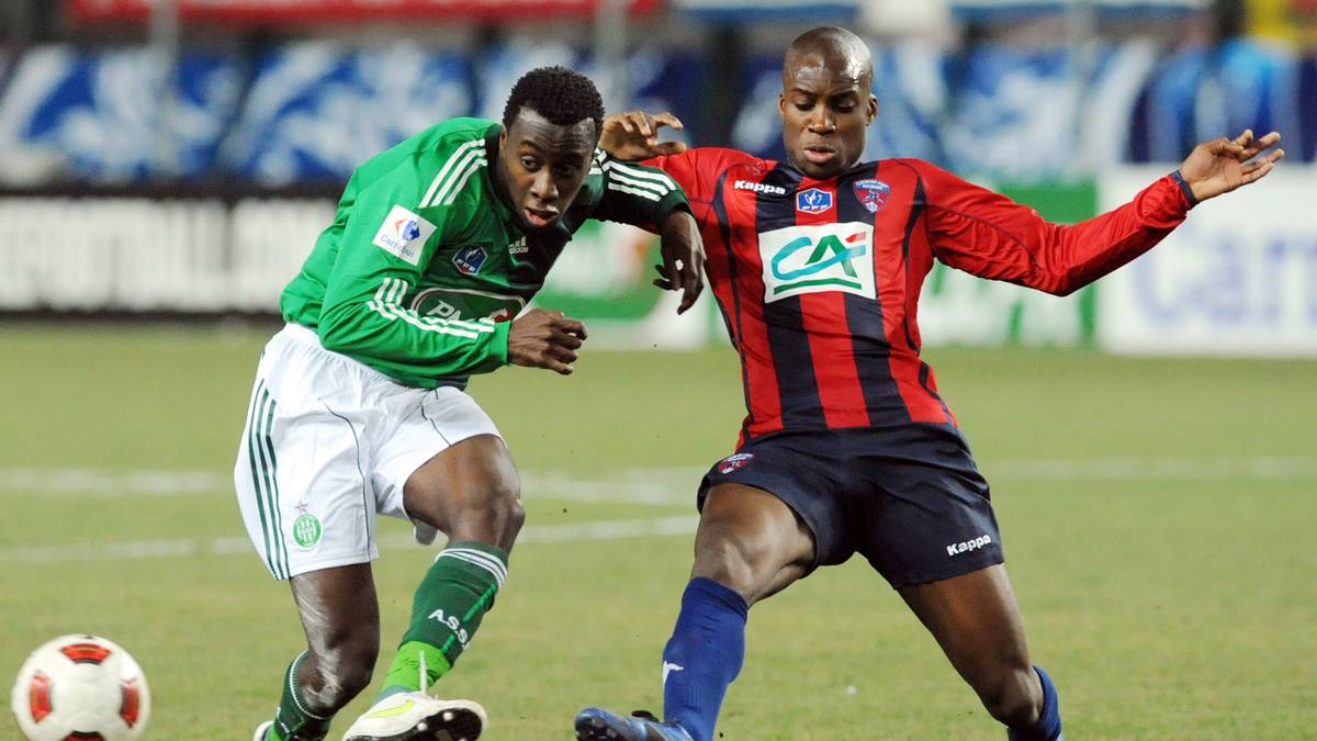 Während seiner Zeit bei Saint-Étienne wurde Matuidi (l.) erstmals für die französische Nationalmannschaft nominiert. 2008/09 wäre er mit Saint-Étienne beinahe abgestiegen. Die großen Zeiten des Vereins waren da bereits vorbei