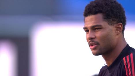 Nationalspieler Serge Gnabry von Bayern München ist positiv auf das Coronavirus getestet worden. Das gab der deutsche Fußball-Rekordmeister am Dienstagabend bekannt. 