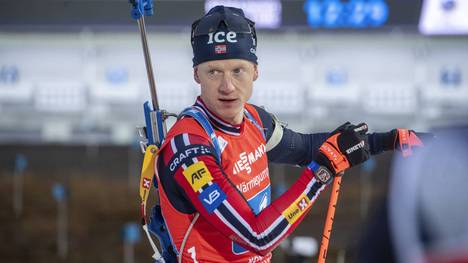 Johannes Thingnes Bö stand mit Norwegen bei einer Weltcup-Staffel erstmals seit knapp drei Jahren nicht auf dem Siegertreppchen