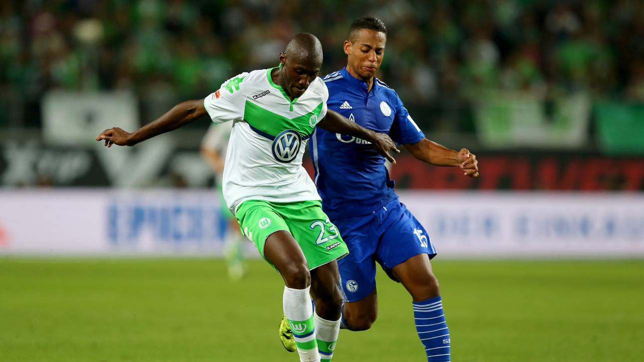 VfL Wolfsburg v FC Schalke 04 - Bundesliga