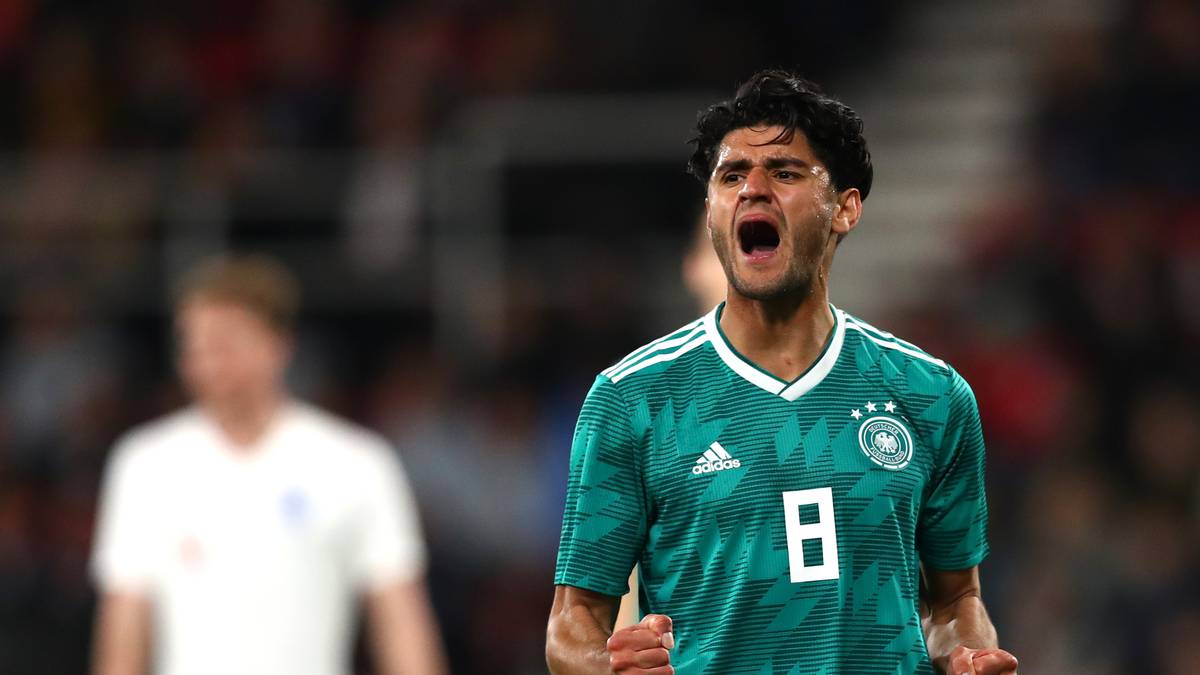 Mahmoud Dahoud (Borussia Dortmund, 20/4): Ebenfalls vor zwei Jahren Europameister, damals aber kein Stammspieler; der älteste aller 276 EM-Teilnehmer erzielte gegen England im März den Führungstreffer und dürfte im defensiven Mittelfeld gesetzt sein